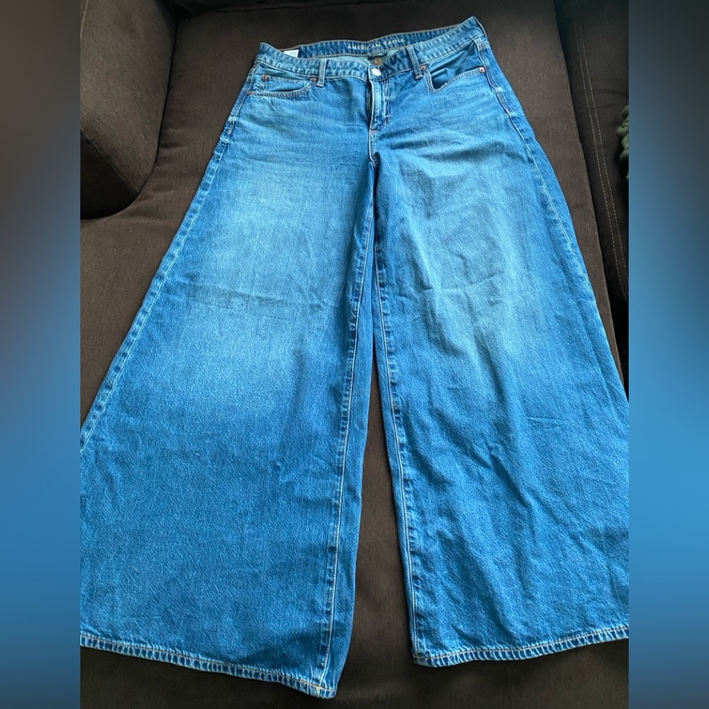 LAST DAY ON POSH 8/15/26 Wide-Leg A Line Blue Jeans American Eagle - Picture 8 of 9